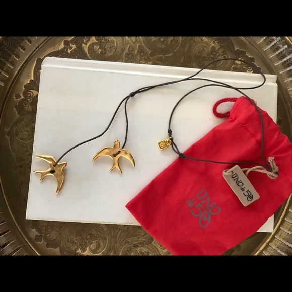 UNO de 50 Jewelry - UNO de 50 Gold swallow leather necklace UNO de 50 Jewelry - UNO de 50 Gold swallow leather necklace